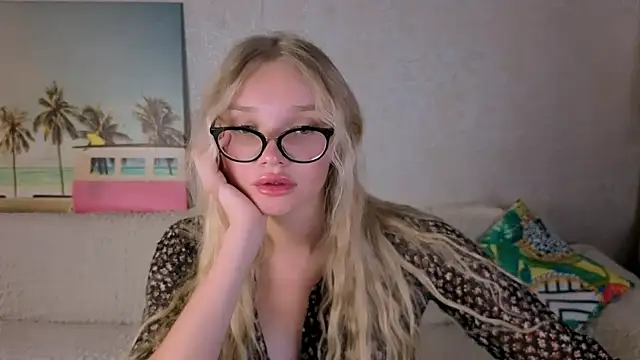 BoysLoveBlondee online show from 09/29/25, 08:10