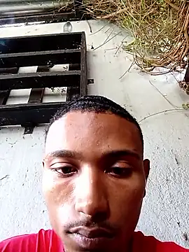 Snapshot of slimmydaddy69 chatting on 04/15/26, 09:15 slimmydaddy69 online show from 04/15/26, 09:15