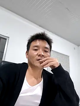 Snapshot of kisstoyousoon2024 chatting on 09/17/25, 07:38 kisstoyousoon2024 online show from 09/17/25, 07:38