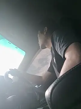 kisstoyousoon2024 online show from 12/20/25, 05:54