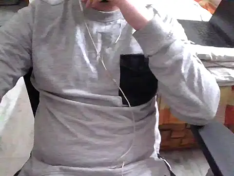 raka120294 online show from 12/17/24, 11:28