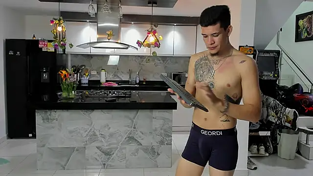 vicky wendy hot sexx online show from 04/22/26, 04:30