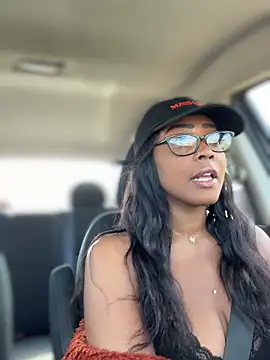 Blazerina online show from 10/29/25, 05:23