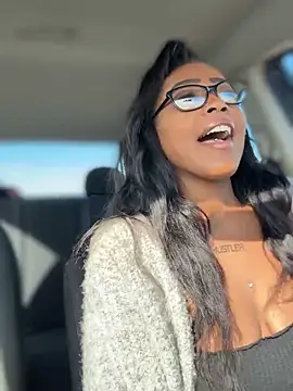 Blazerina online show from 10/24/25, 07:02