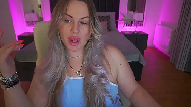 KiraCandyS online show from 03/20/26, 09:16