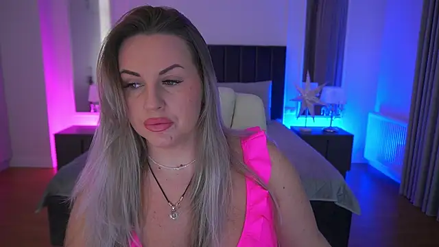 KiraCandyS online show from 03/03/26, 10:17