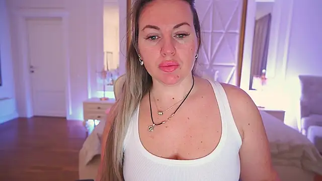 KiraCandyS online show from 02/16/26, 02:54