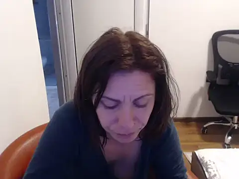 Emmatoo online show from 03/22/26, 06:42