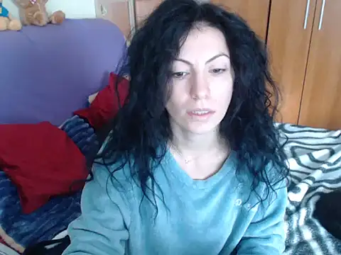 Snapshot of Emmatoo chatting on 01/10/26, 09:04 Emmatoo online show from 01/10/26, 09:04