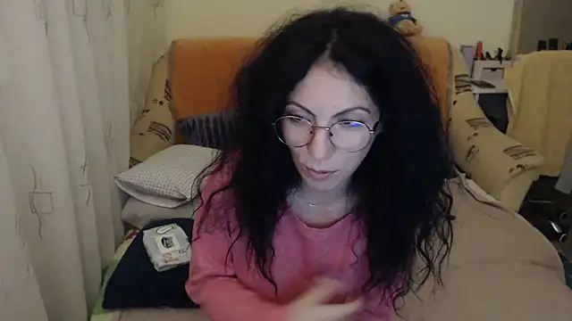 Emmatoo online show from 11/30/25, 04:52