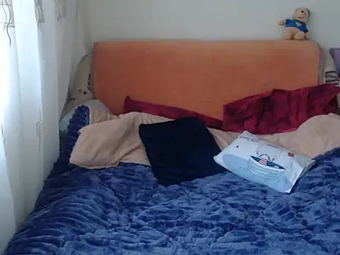 Emmatoo online show from 11/23/25, 10:03