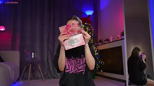 Amely Young online show from 01/12/26, 02:07