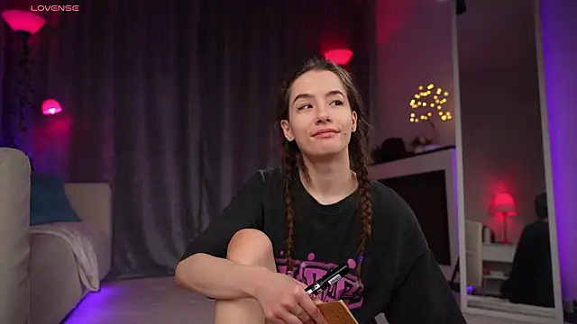 Amely Young online show from 02/21/26, 12:56