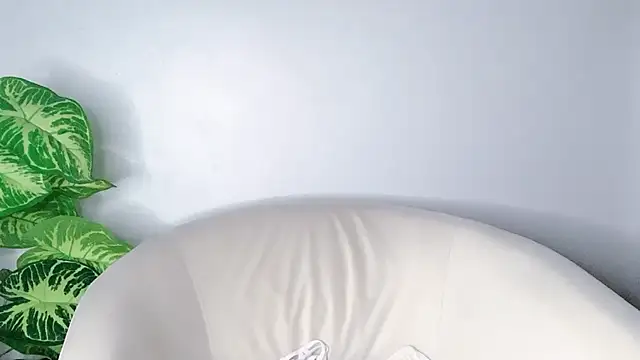  Miyuki   online show from 11/29/25, 02:44