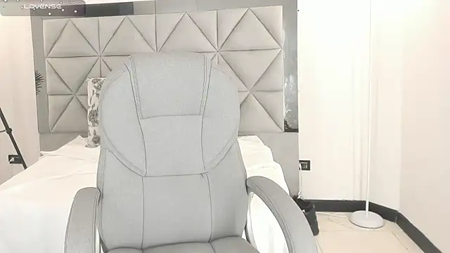 celestica rose online show from 03/12/26, 10:58