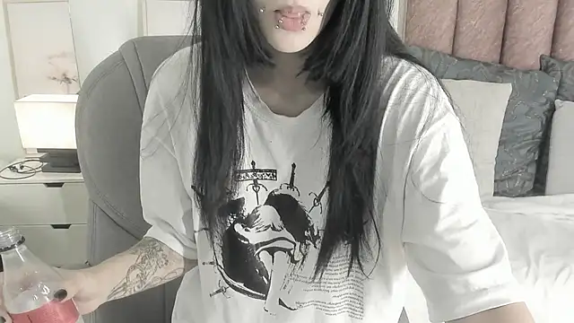 celestica rose online show from 11/24/25, 10:21