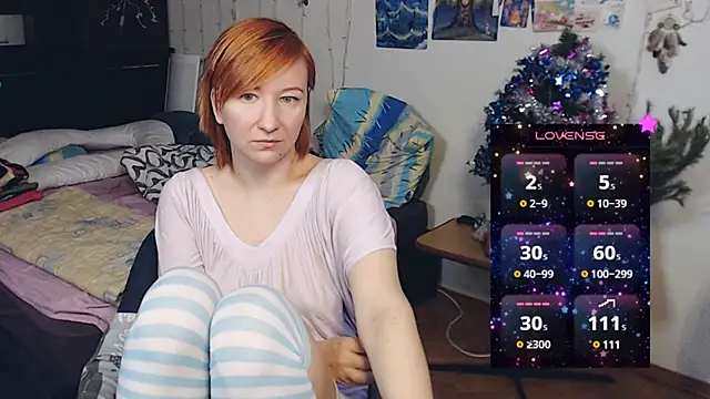 Snapshot of licentia__poetica chatting on 01/16/25, 01:25 licentia  poetica online show from 01/16/25, 01:25