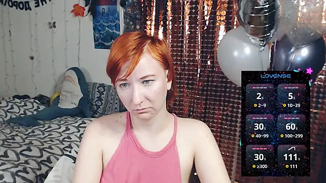 Snapshot of licentia__poetica chatting on 02/17/25, 02:53 licentia  poetica online show from 02/17/25, 02:53