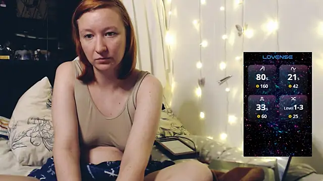 Snapshot of licentia__poetica chatting on 11/07/25, 11:52 licentia poetica online show from 11/07/25, 11:52