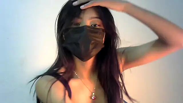 Snapshot of lusty_luxmi chatting on 02/17/25, 09:54 lusty luxmi online show from 02/17/25, 09:54