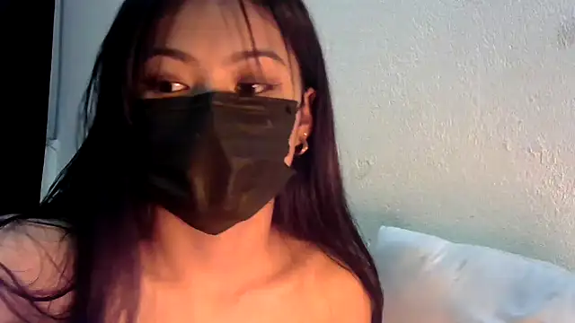 Snapshot of lusty_luxmi chatting on 02/06/25, 01:54 lusty luxmi online show from 02/06/25, 01:54