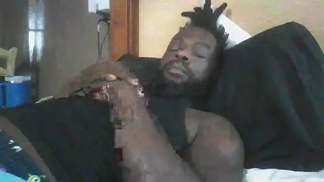 Snapshot of Mrbbc803 chatting on 10/18/25, 05:20 Mrbbc803 online show from 10/18/25, 05:20