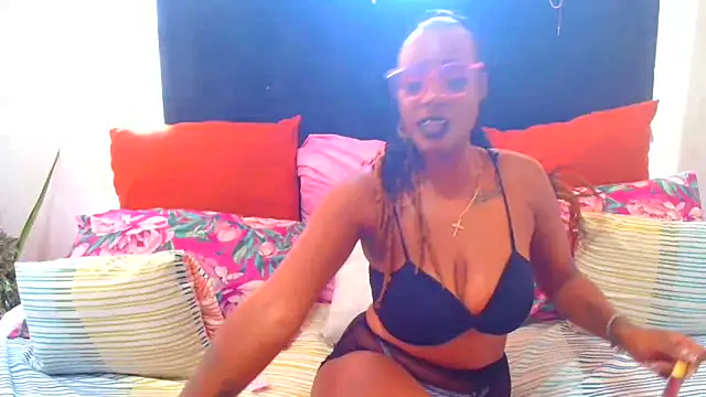 SAVAGExBOO online show from 12/01/25, 11:22