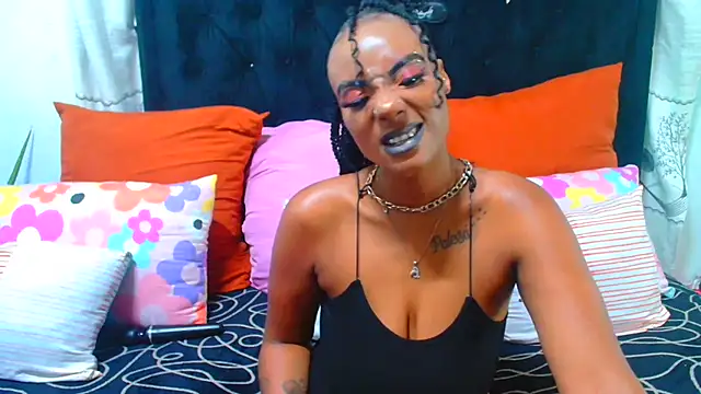 SAVAGExBOO online show from 11/28/25, 01:39