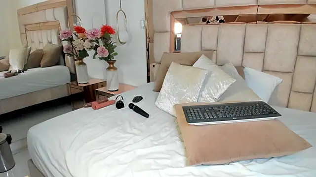 sofia samuels online show from 05/31/26, 06:53