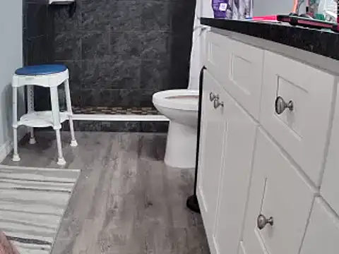 lou63ponce online show from 02/17/25, 01:55