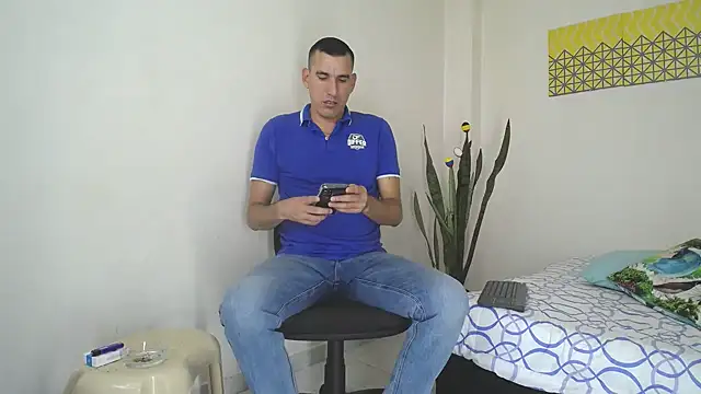 Snapshot of jayydenandjacob chatting on 03/08/25, 06:47 jayydenandjacob online show from 03/08/25, 06:47