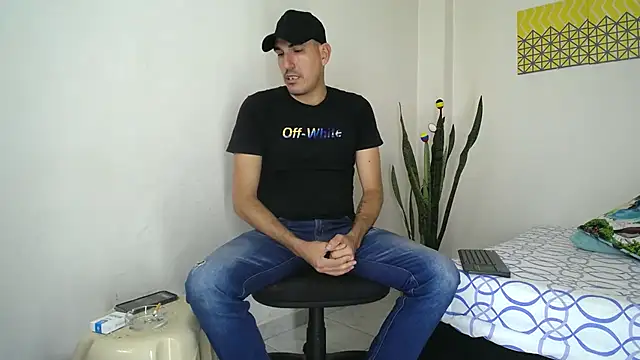 Snapshot of jayydenandjacob chatting on 03/07/25, 07:38 jayydenandjacob online show from 03/07/25, 07:38