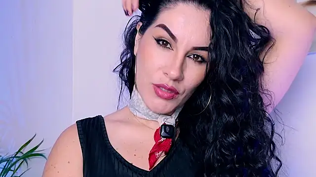 Pamela Rosal online show from 04/15/26, 01:15