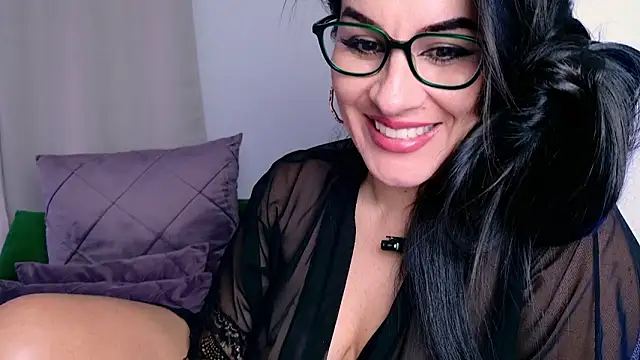 Pamela Rosal online show from 05/03/26, 01:44