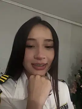 Snapshot of Angeeel_ chatting on 01/11/25, 02:09 Angeeel online show from 01/11/25, 02:09