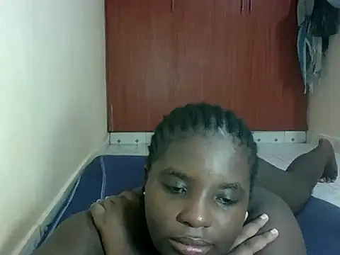 Snapshot of hotebbbyy chatting on 05/05/26, 07:00 hotebbbyy online show from 05/05/26, 07:00