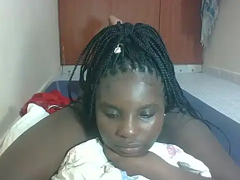 Snapshot of hotebbbyy chatting on 05/08/26, 03:38 hotebbbyy online show from 05/08/26, 03:38