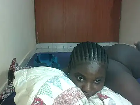 Snapshot of hotebbbyy chatting on 04/23/26, 12:50 hotebbbyy online show from 04/23/26, 12:50