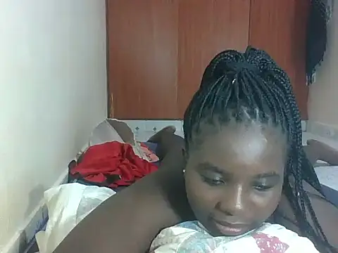 Snapshot of hotebbbyy chatting on 05/14/26, 12:35 hotebbbyy online show from 05/14/26, 12:35