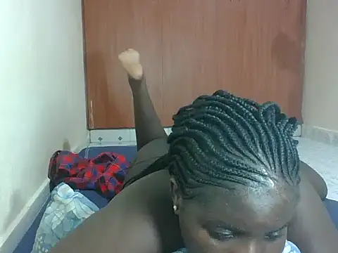 hotebbbyy online show from 03/25/26, 12:11