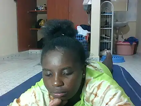 hotebbbyy online show from 02/22/26, 07:15