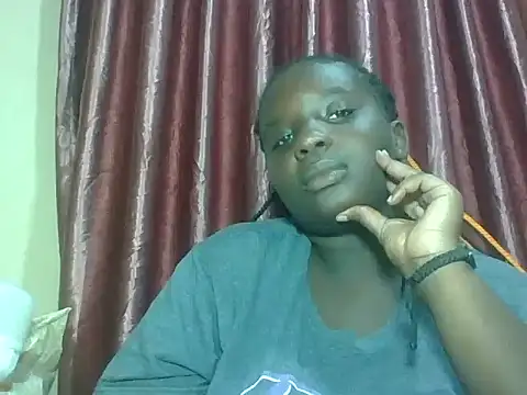 hotebbbyy online show from 12/05/25, 05:00