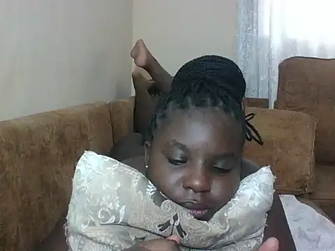 Snapshot of hotebbbyy chatting on 06/08/26, 05:08 hotebbbyy online show from 06/08/26, 05:08