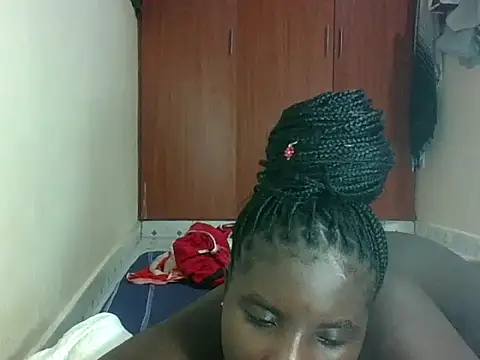 Snapshot of hotebbbyy chatting on 05/14/26, 12:29 hotebbbyy online show from 05/14/26, 12:29