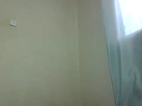 hotebbbyy online show from 11/29/25, 11:21