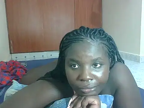 hotebbbyy online show from 03/25/26, 05:23