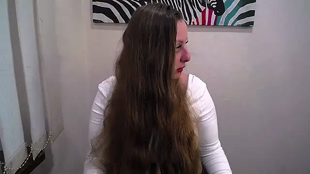  Annabelle Lee online show from 11/05/25, 07:22