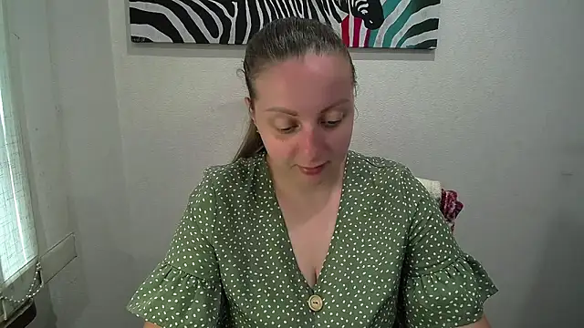 Snapshot of _Annabelle_Lee chatting on 06/30/26, 06:46 Annabelle Lee online show from 06/30/26, 06:46