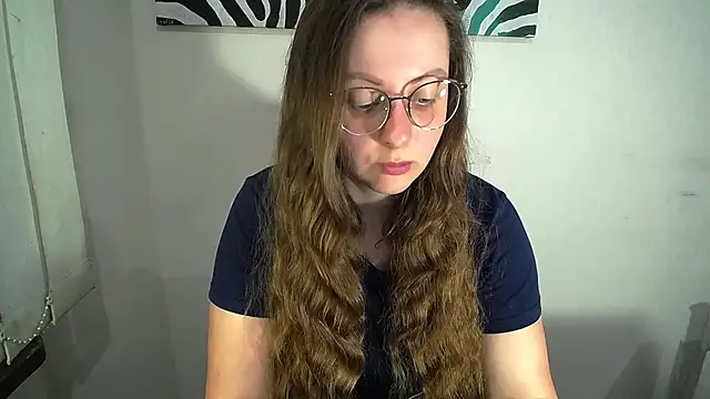 Snapshot of _Annabelle_Lee chatting on 06/15/26, 06:35 Annabelle Lee online show from 06/15/26, 06:35