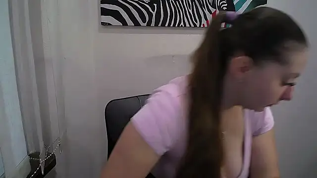  Annabelle Lee online show from 10/28/25, 07:40